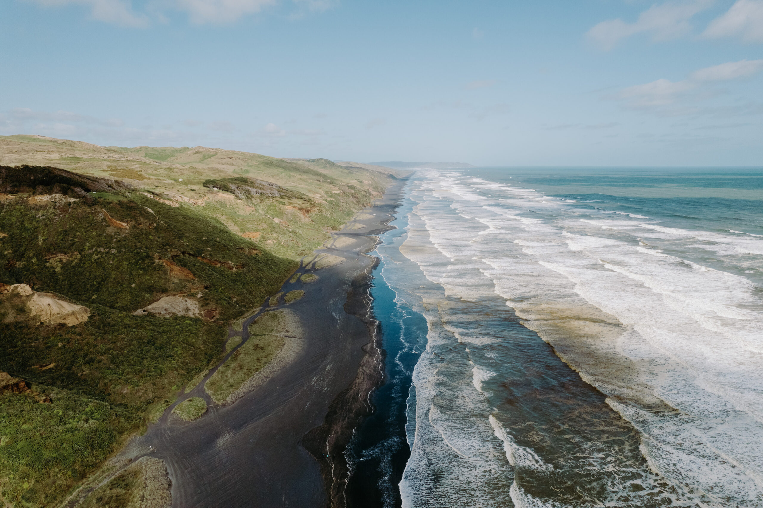 karioitahi beach