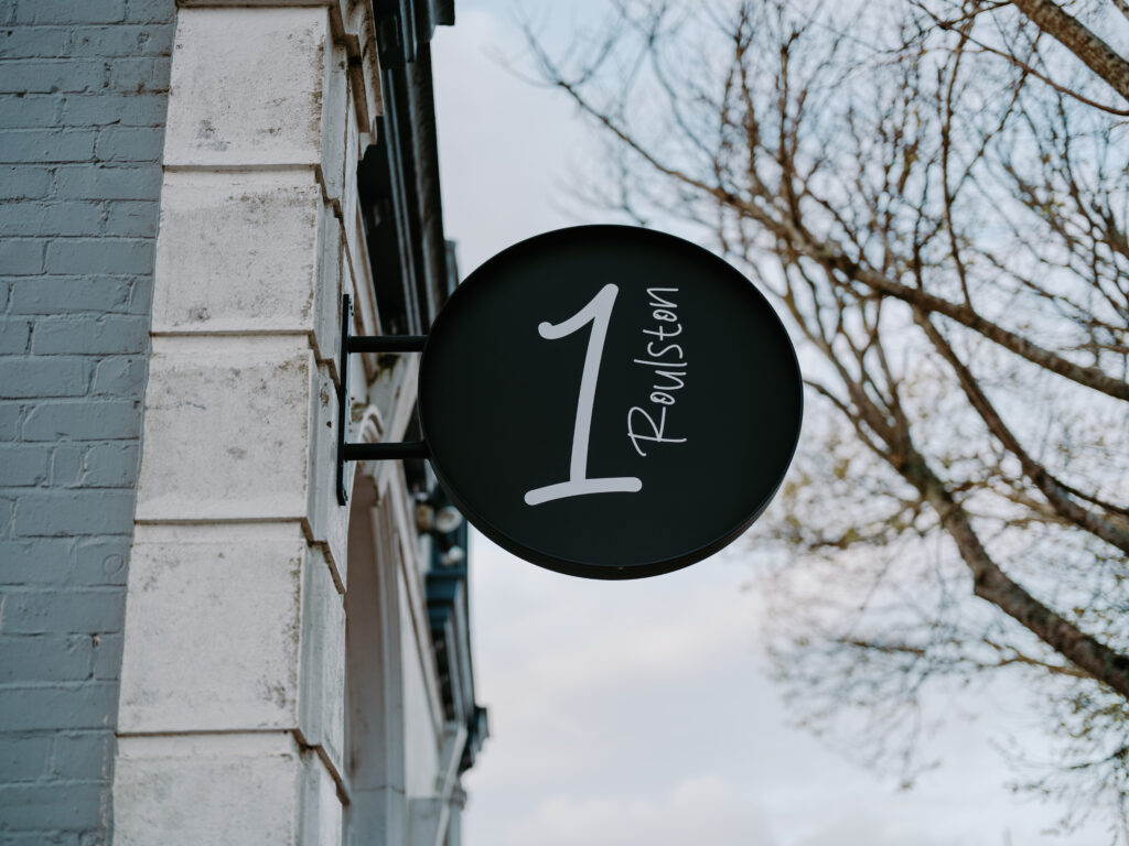 1 Roulston Sign