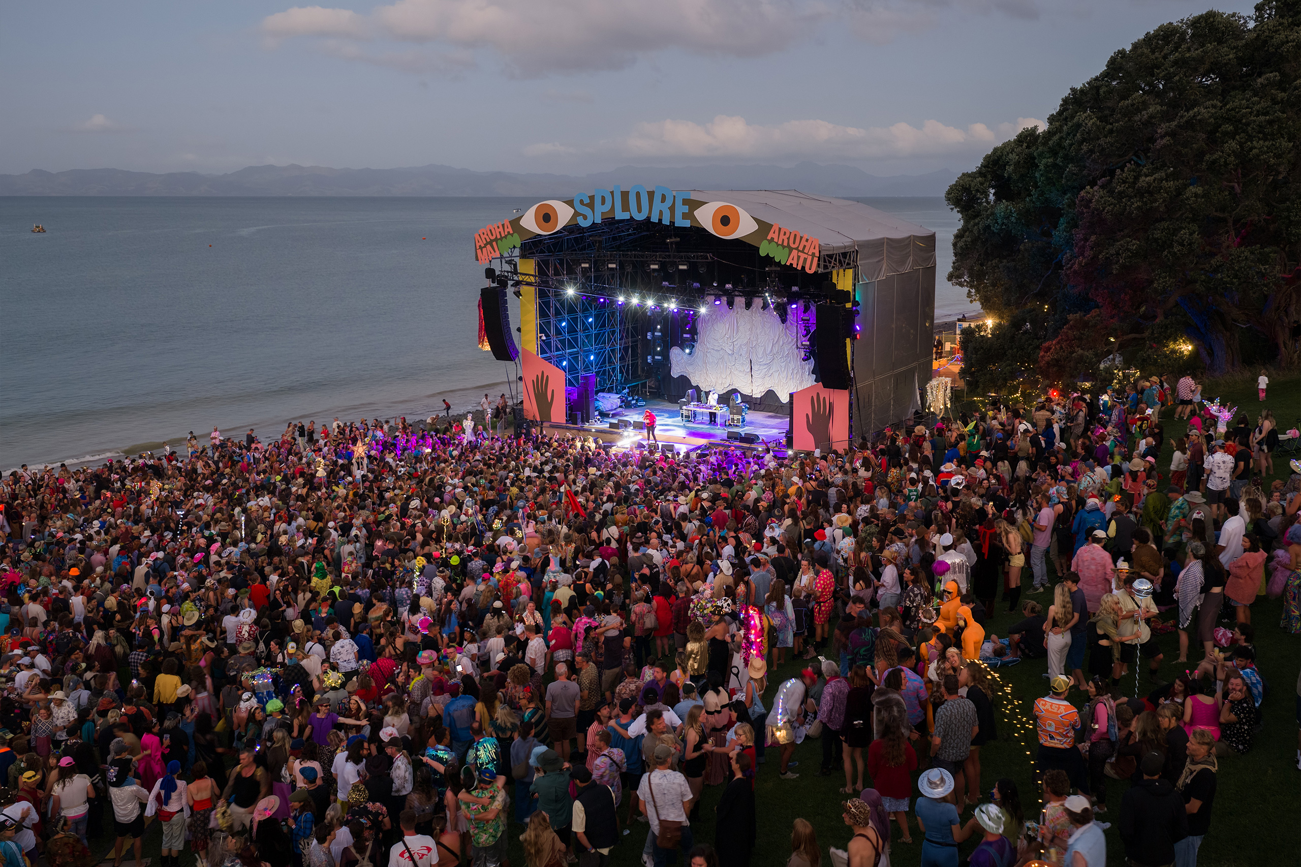 sunset on splore